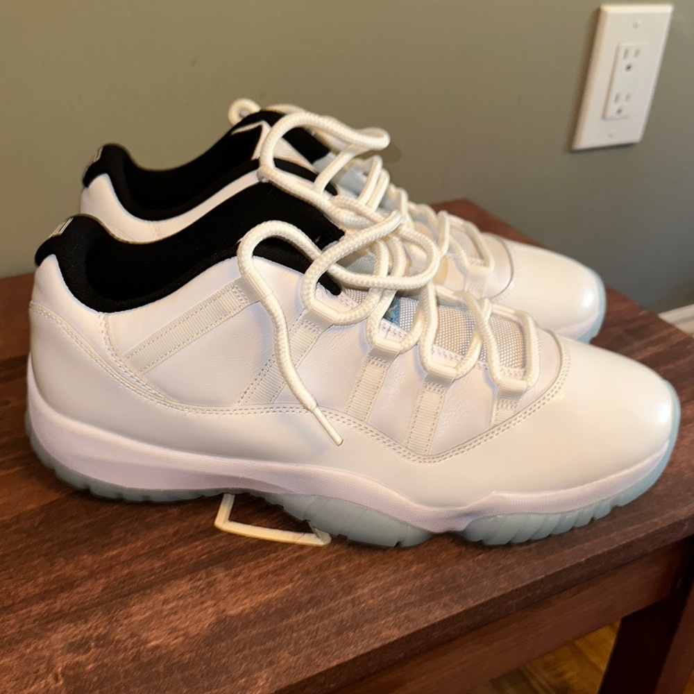 Sold - (Not Available) Air Jordan 11 Retro Low ‘Legend Blue’